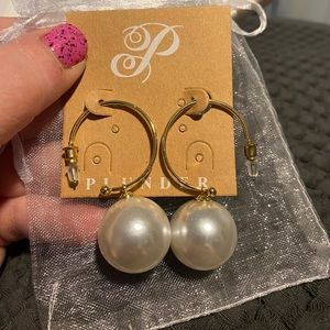 Plunder Mariana Earrings